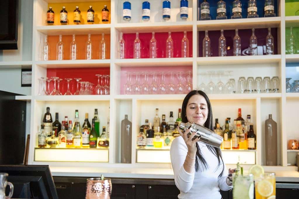 Hotel Alt Quartier Dix30 Brossard Restaurant foto