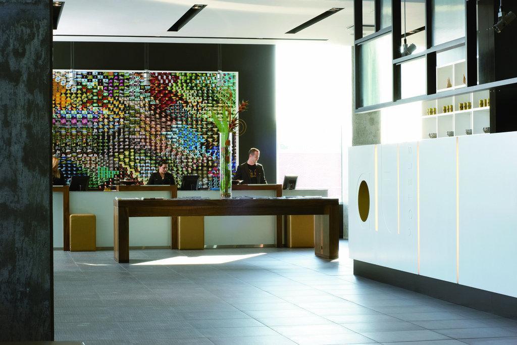 Hotel Alt Quartier Dix30 Brossard Exterior foto